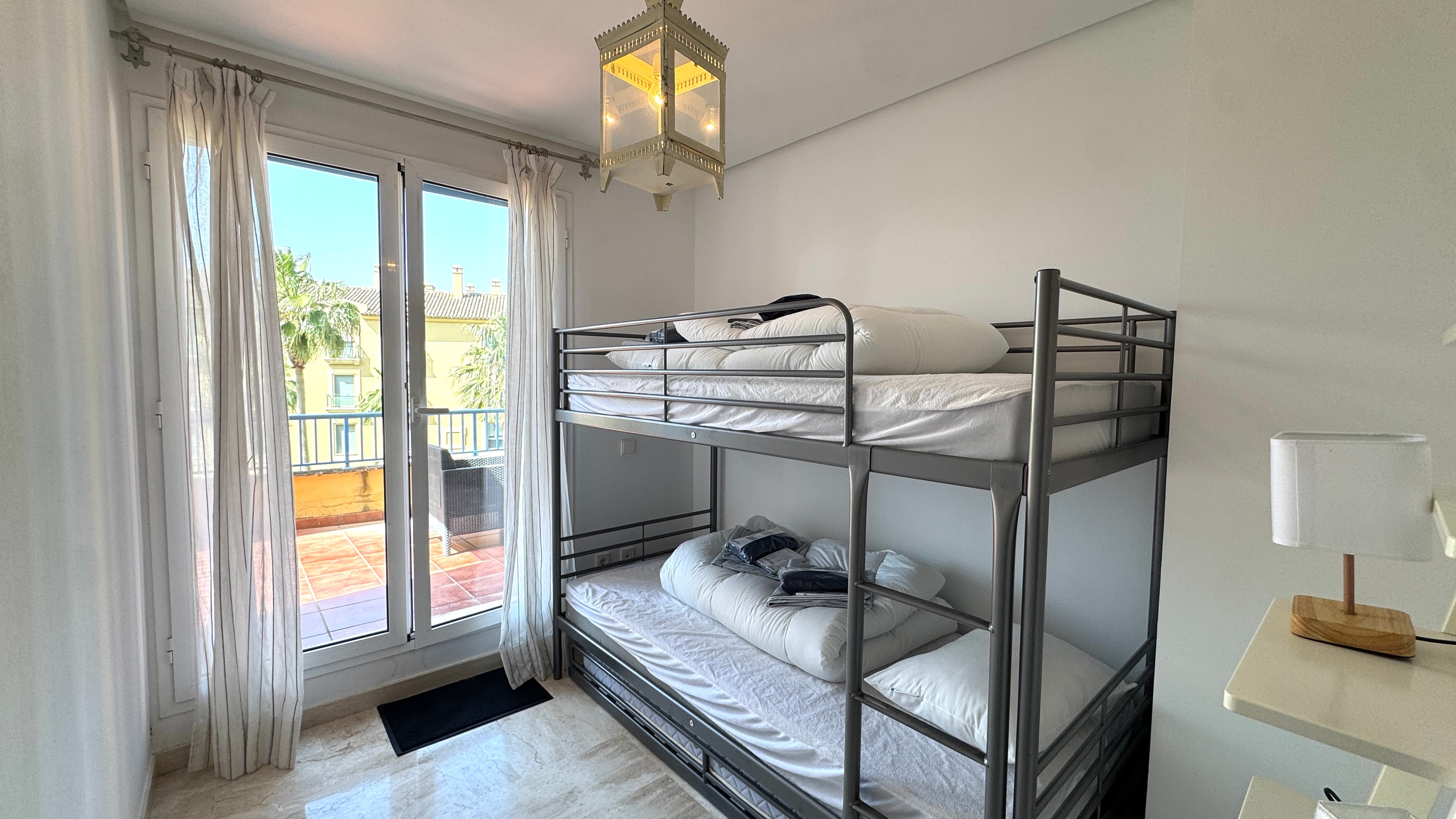Apartamento en Guadalmarina - Imagen 18