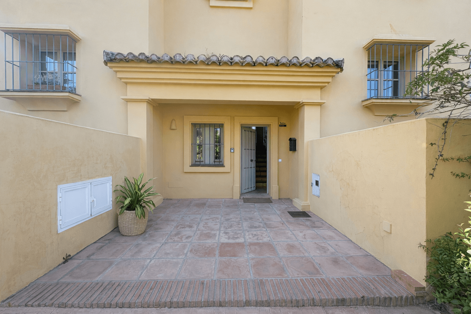 Townhouse in Los Carmenes - Imagen 12