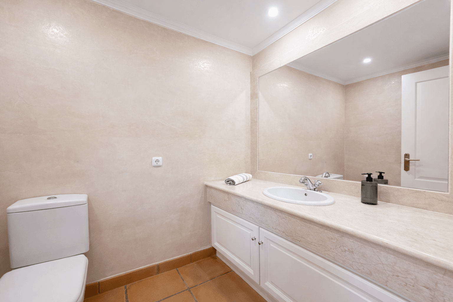 Townhouse in Los Carmenes - Imagen 31