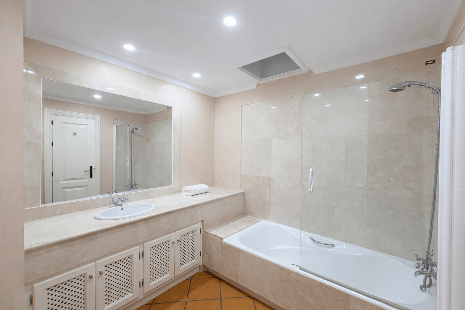 Townhouse in Los Carmenes - Imagen 27