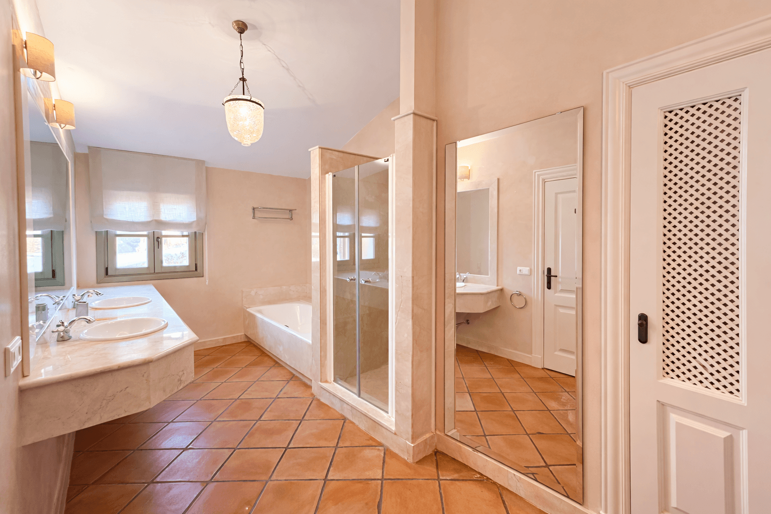 Townhouse in Los Carmenes - Imagen 20