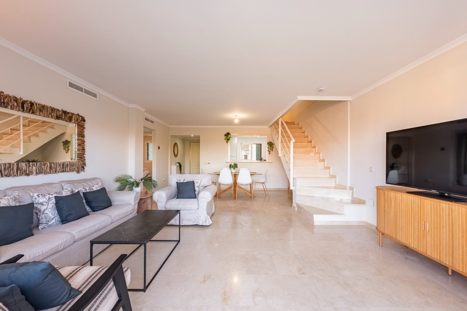 Apartamento en Isla Carey - Imagen 2